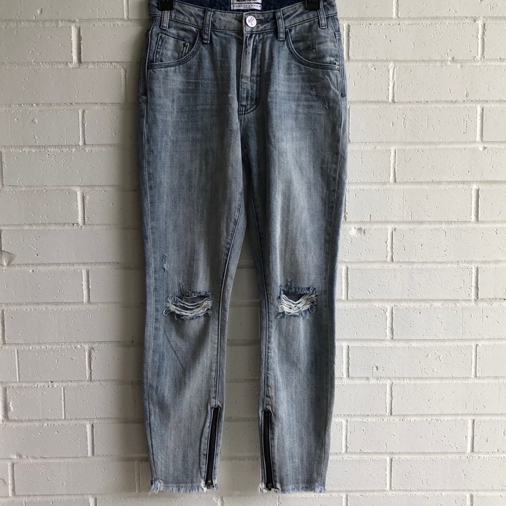 One Teaspoon Hamptons Freebird High Waisted Jeans - Picture 3 of 8